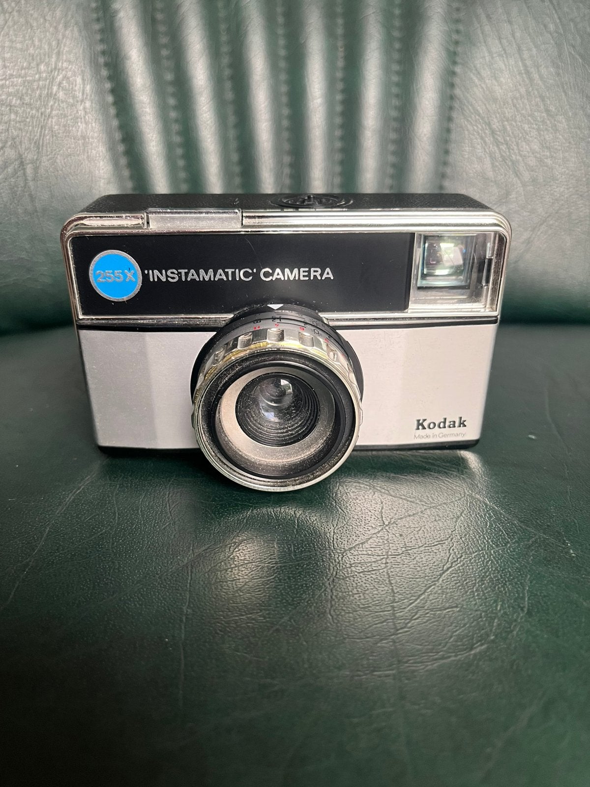 Kodak 255X Instamatic Camera, gemaakt in Stuttgart, Audio, Tv en Foto, Fotocamera's Analoog, Gebruikt, Compact, ?, Kodak