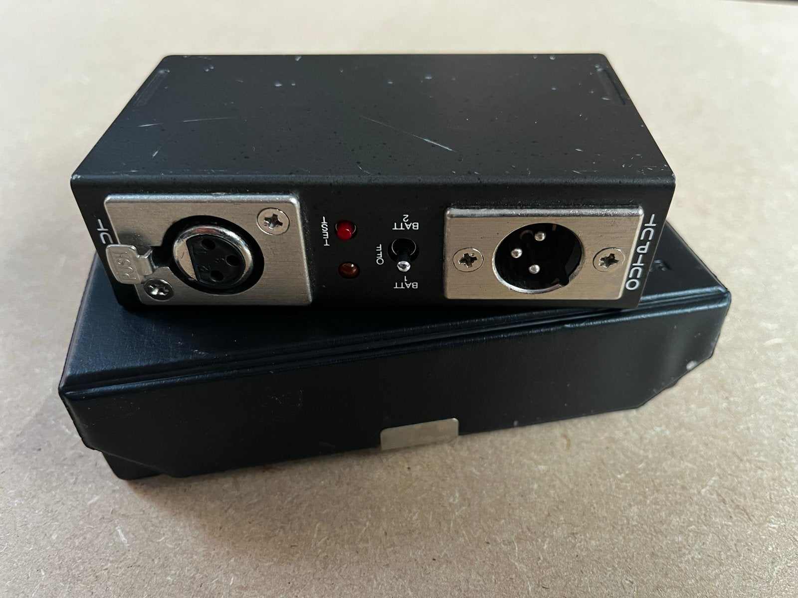 Audio-Technica AT8501a Dual Batterij Remote Power Source, Ophalen of Verzenden, Gebruikt