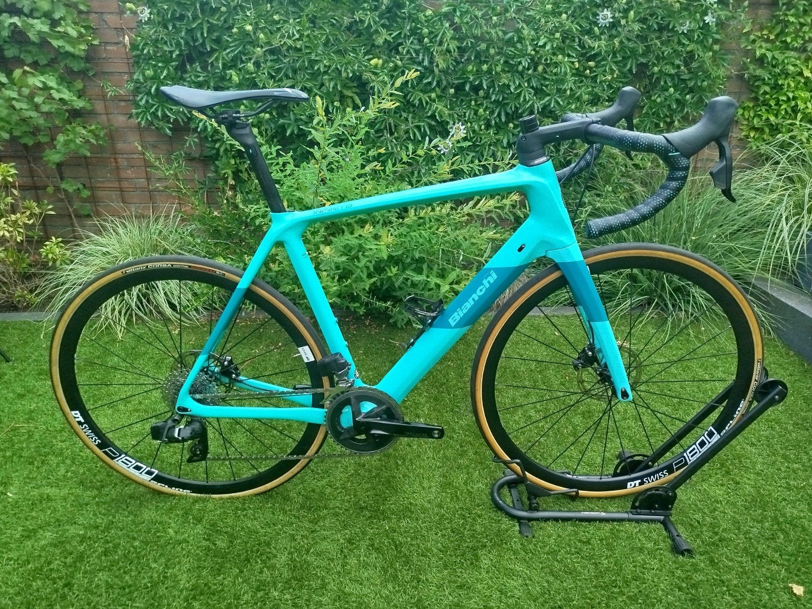Bianchi Infinito CV - 57 - NIEUWSTAAT - SRAM AXS - DT Swiss, Fietsen en Brommers, 28 inch, Carbon, Heren, Zo goed als nieuw