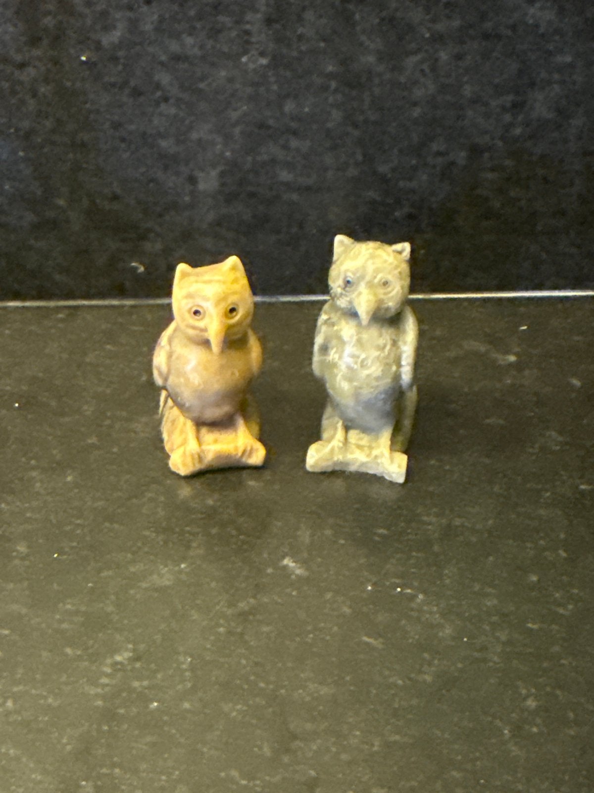 Set van 2 handgesneden mini uilenbeeldjes, Ophalen of Verzenden