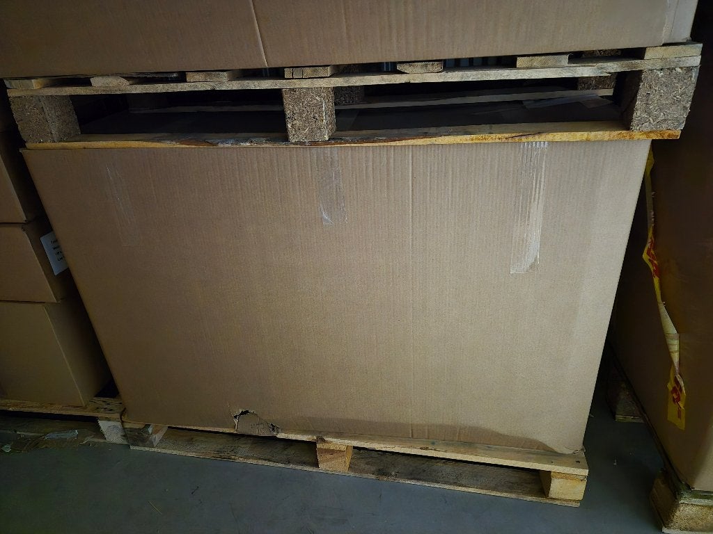 Pallet Box Ongeopende Pakketten DHL, Ophalen, Nieuw