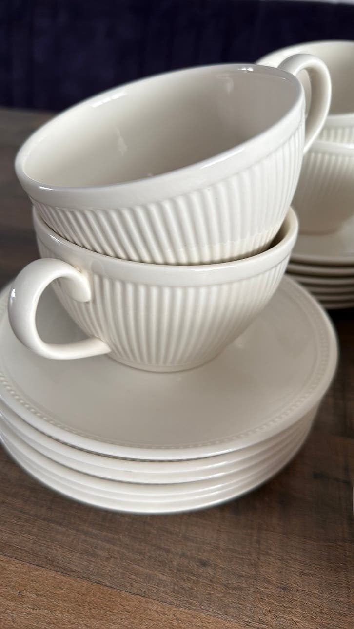12 Wedgwood soupkom met schotel, Ophalen, Zo goed als nieuw, Porselein, Kop(pen) en/of Schotel(s)
