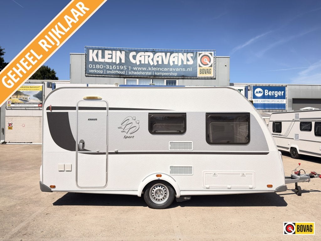 Knaus Sport 420 QD met Mover en voortent en 1300KG as, Bedrijf, Treinzit, 4 tot 5 meter, Knaus