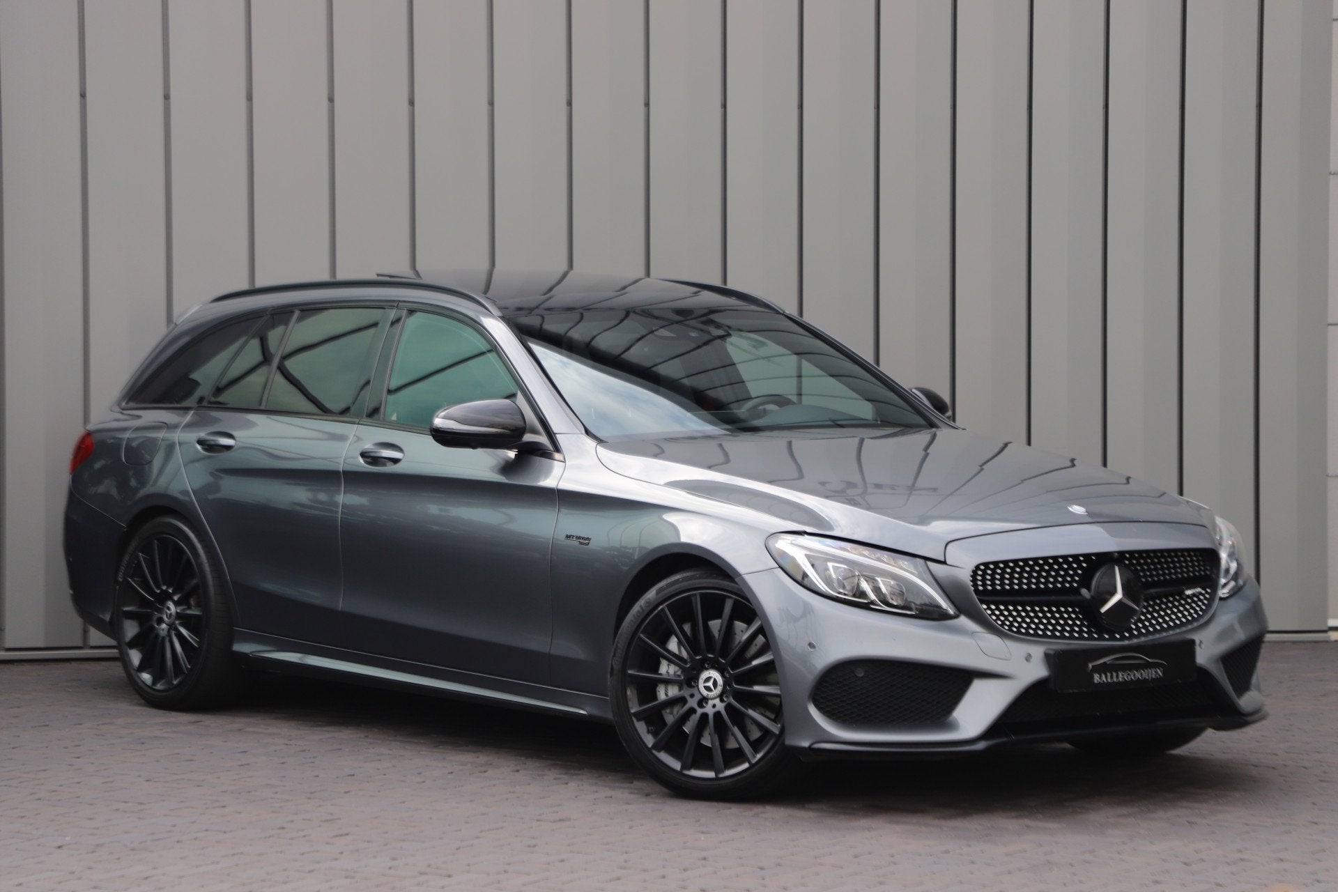 Mercedes-Benz C-Klasse Estate AMG 43 4MATIC | 367PK | Pano |, Auto's, Mercedes-Benz, Automaat, 2996 cc, Vierwielaandrijving, 93 €/maand