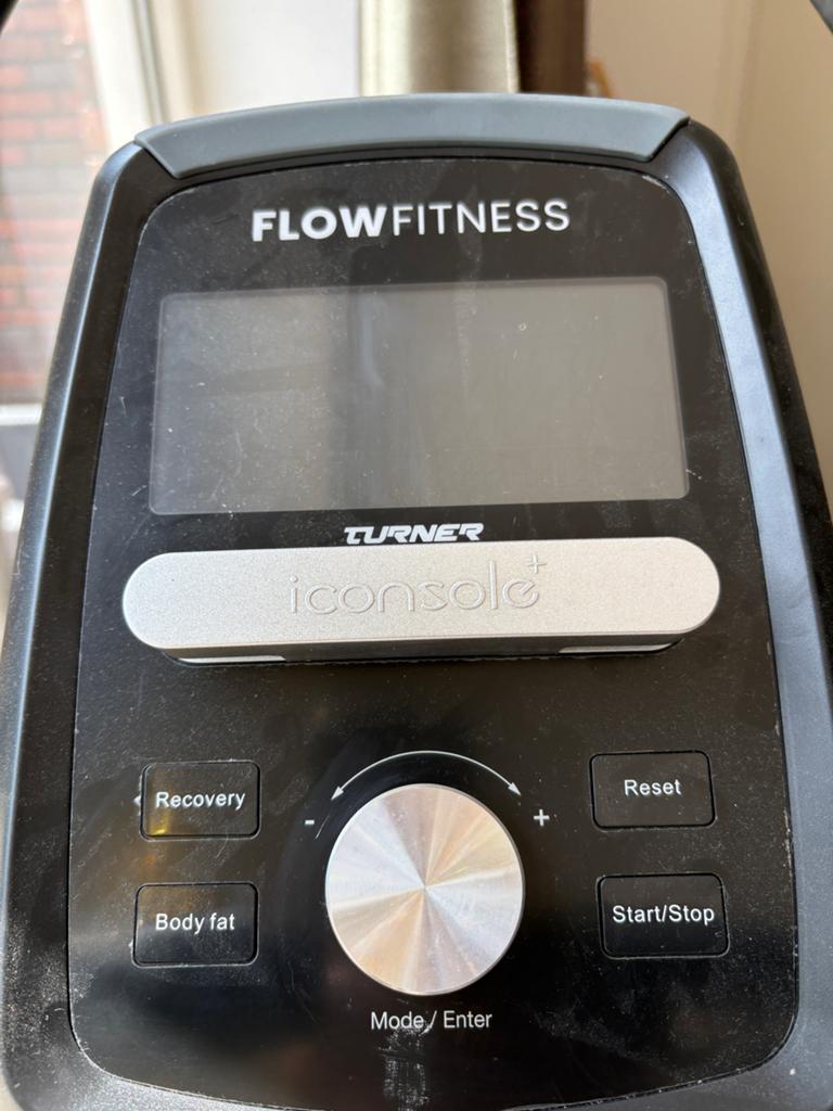 Flow Fitness Hometrainer, Sport en Fitness, Ophalen of Verzenden, Zo goed als nieuw, Metaal, Benen