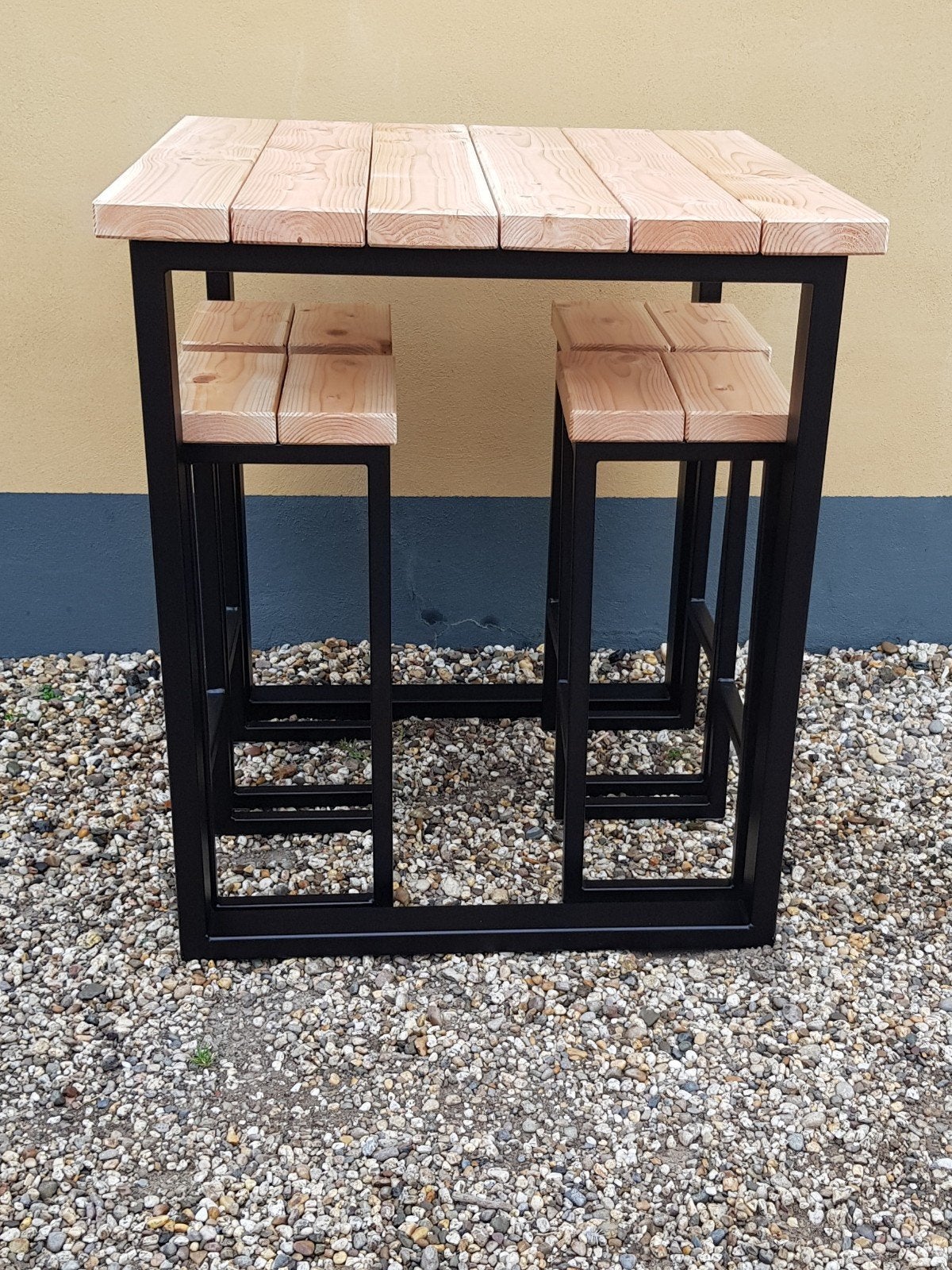 Robuuste bartafel met 4 krukken voor buiten, Ophalen