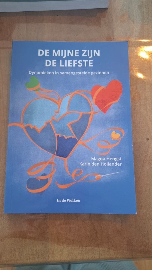 De mijne zijn de liefste, Magda Hengst en Karin den Hollander, Zo goed als nieuw, Beta, HBO
