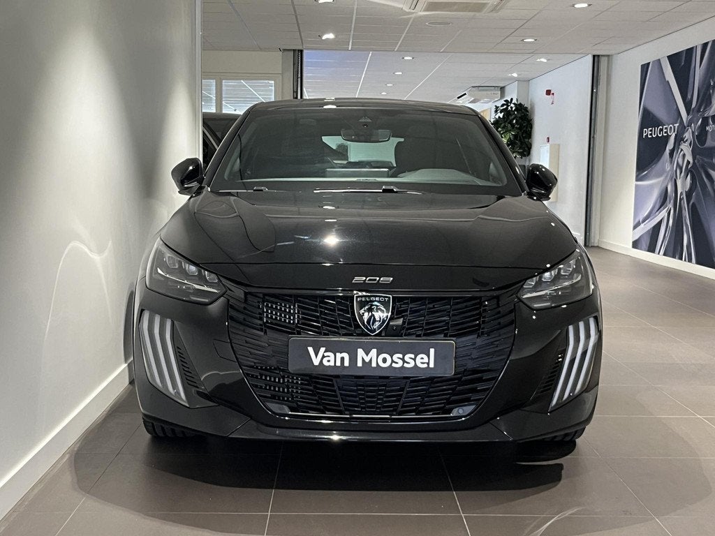 Peugeot 208 1.2 Hybrid 136 e-DCS6 GT AUTOMAAT | Navigatie |, Auto's, Peugeot, 1203 kg, Euro 6, 1199 cc, Zwart