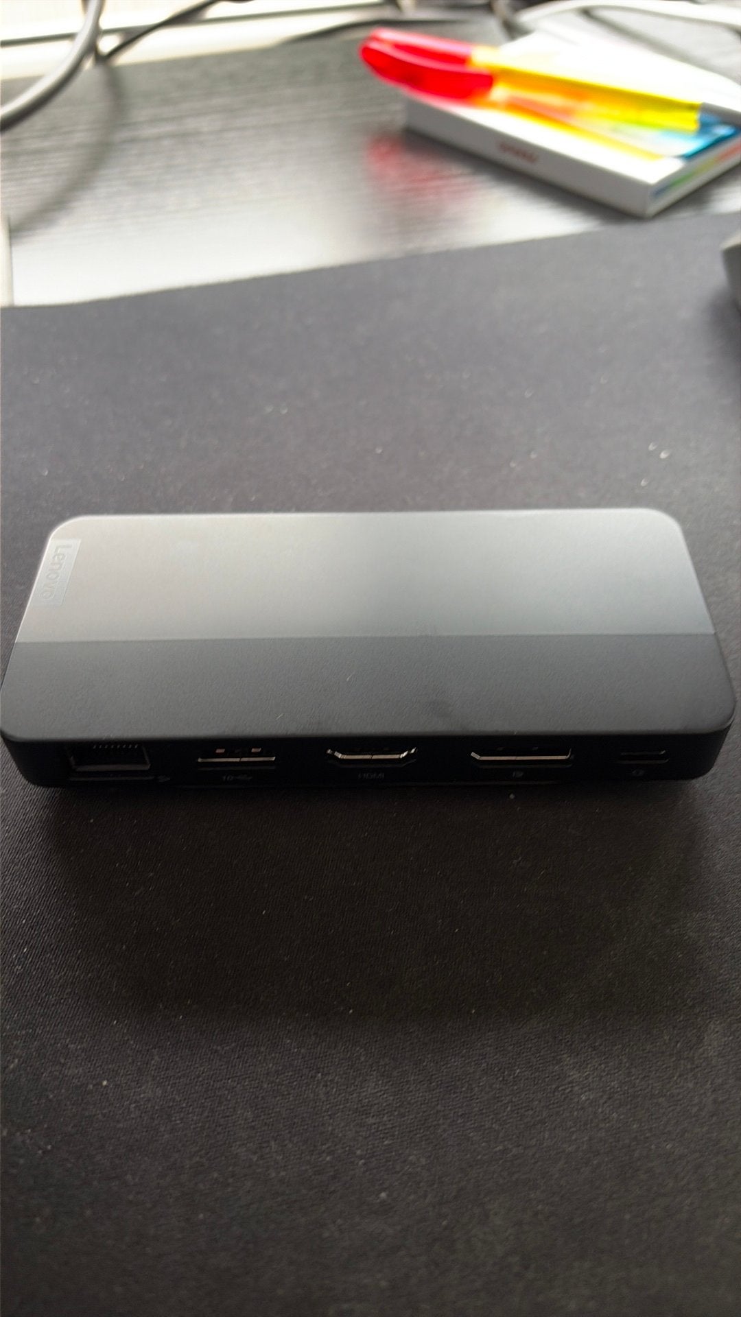 Lenovo dual display dock station, Computers en Software, Dockingstations, Ophalen of Verzenden, Zo goed als nieuw, Docking station