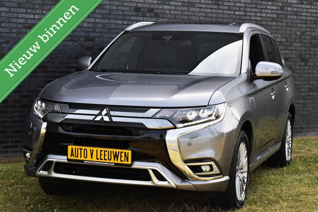 Mitsubishi Outlander 2.4 PHEV Diamand Edition 360º CAMERA/P, Auto's, Mitsubishi, Automaat, Euro 6, 4 cilinders, Leder