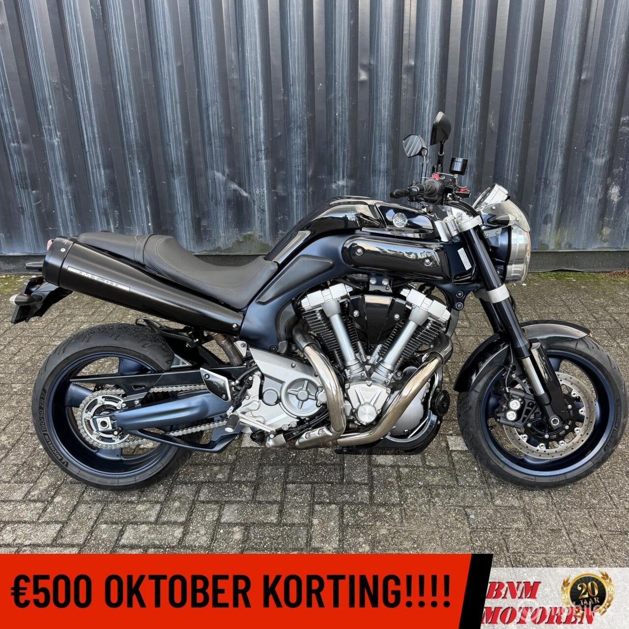 Yamaha MT-01, Sportuitlaat, 1670 cc, Meer dan 35 kW, Toermotor