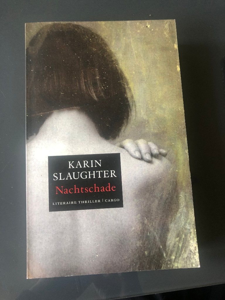 Karin Slaughter - Nachtschade & Onbegrepen (2 boeken), Ophalen of Verzenden, Zo goed als nieuw, Nederland, Karin Slaughter