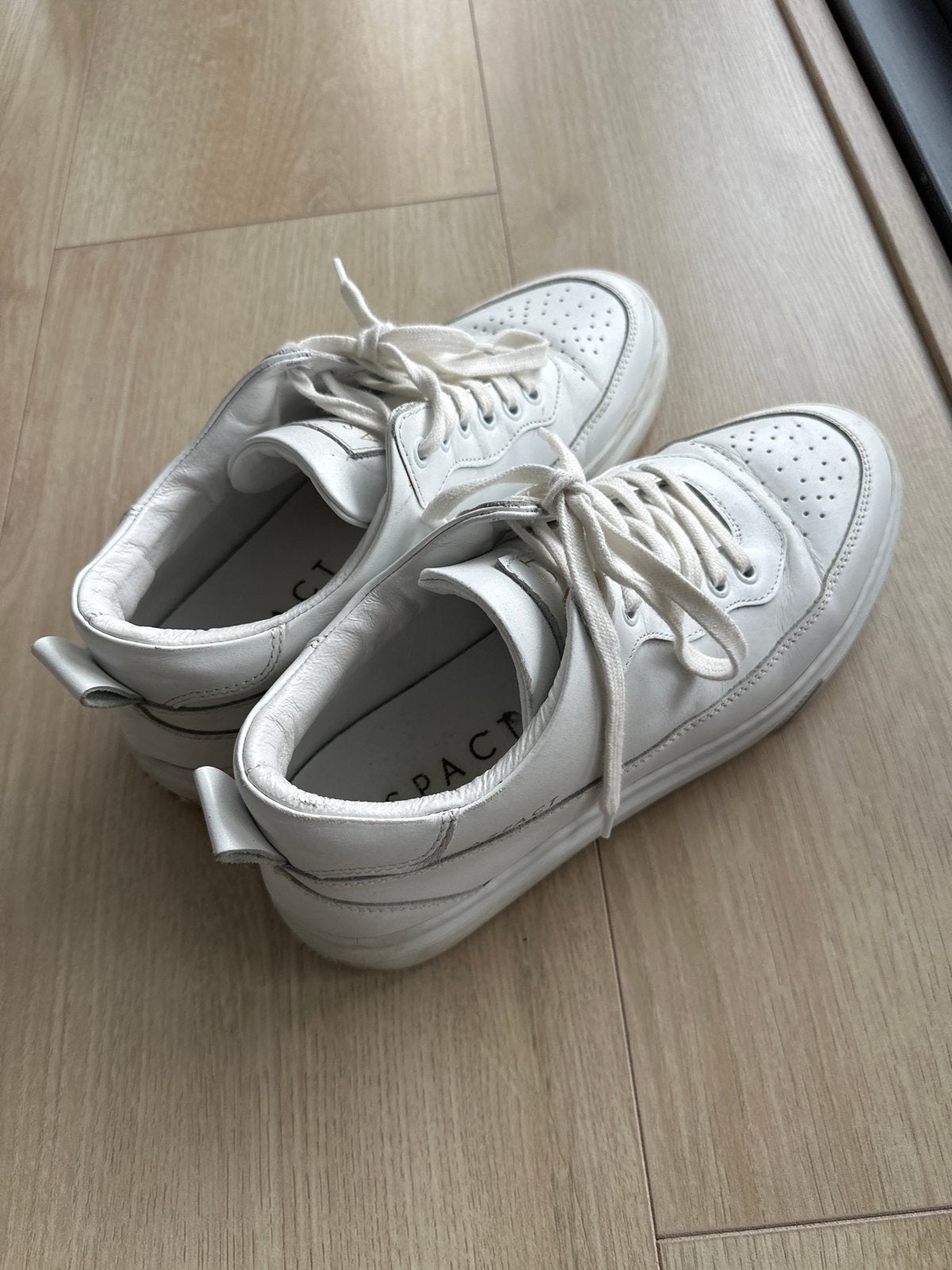 Witte Aspact sneakers maat 42, Ophalen, Gedragen, Wit, Sneakers of Gympen