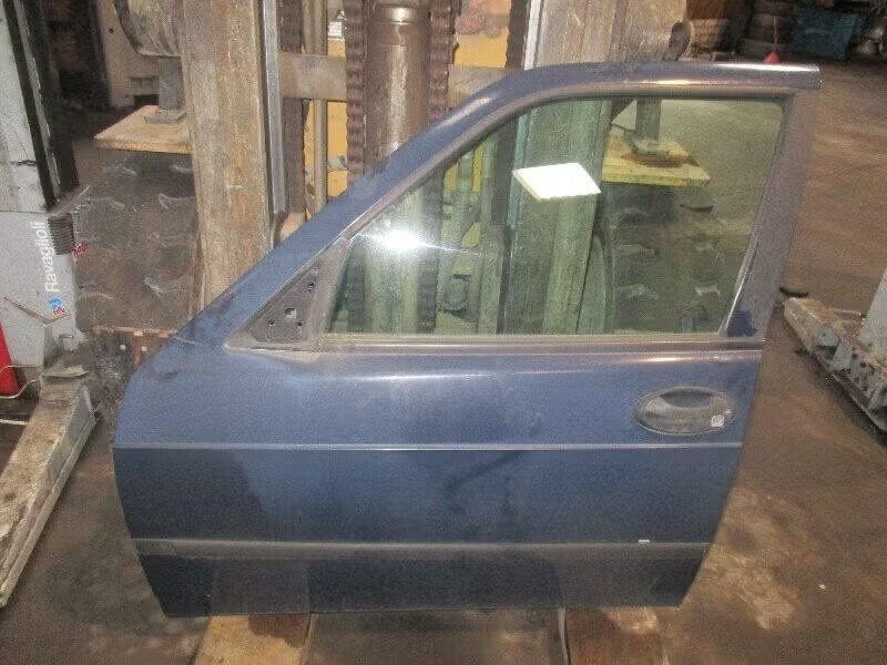 PORTIER LINKS VOOR Saab 900 II (01-1993/02-1998), Saab-de-info@saabgroup.com, Gebruikt, Deur, Ophalen of Verzenden