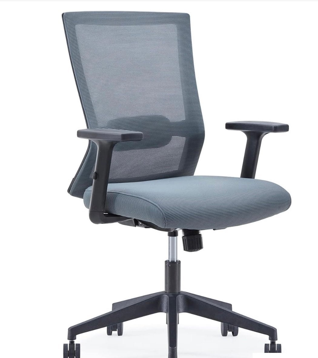 New Ergonomic Chair /nieuwe ergonomische bureaustoel, Ophalen of Verzenden, Zo goed als nieuw, Zwart