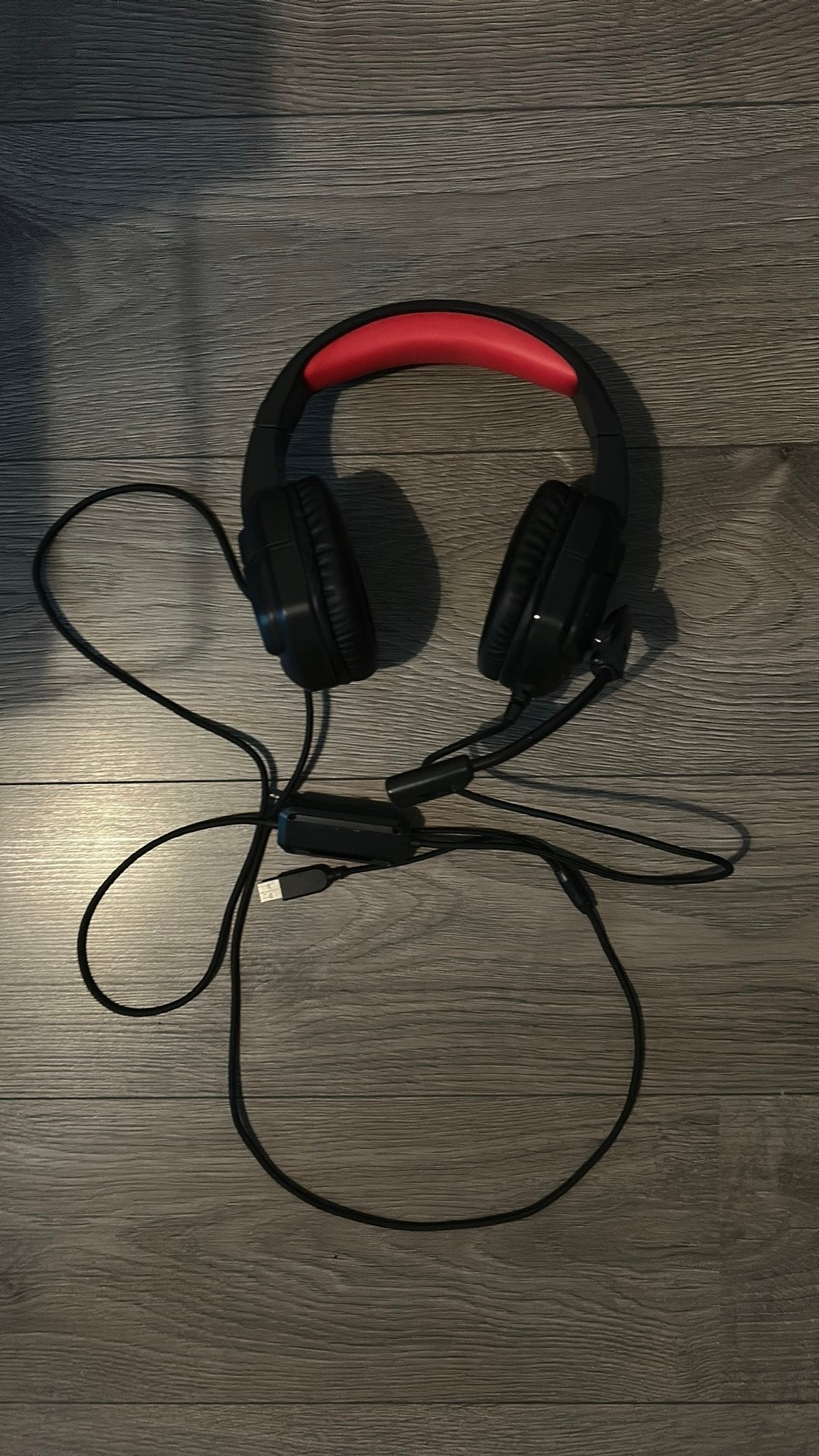 Trust GXT headset, Computers en Software, Gebruikt, Ophalen of Verzenden, Over-ear, Gaming headset