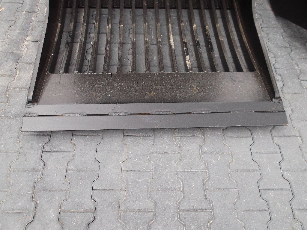Foto 11 van Betaalbare graafbakken met S70 ophanging op voorraad