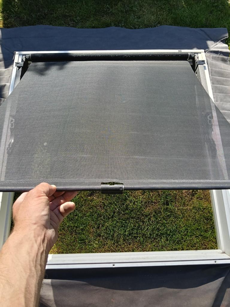 Velux dakraam, Raamkozijn, 75 tot 150 cm, Hout, Ophalen