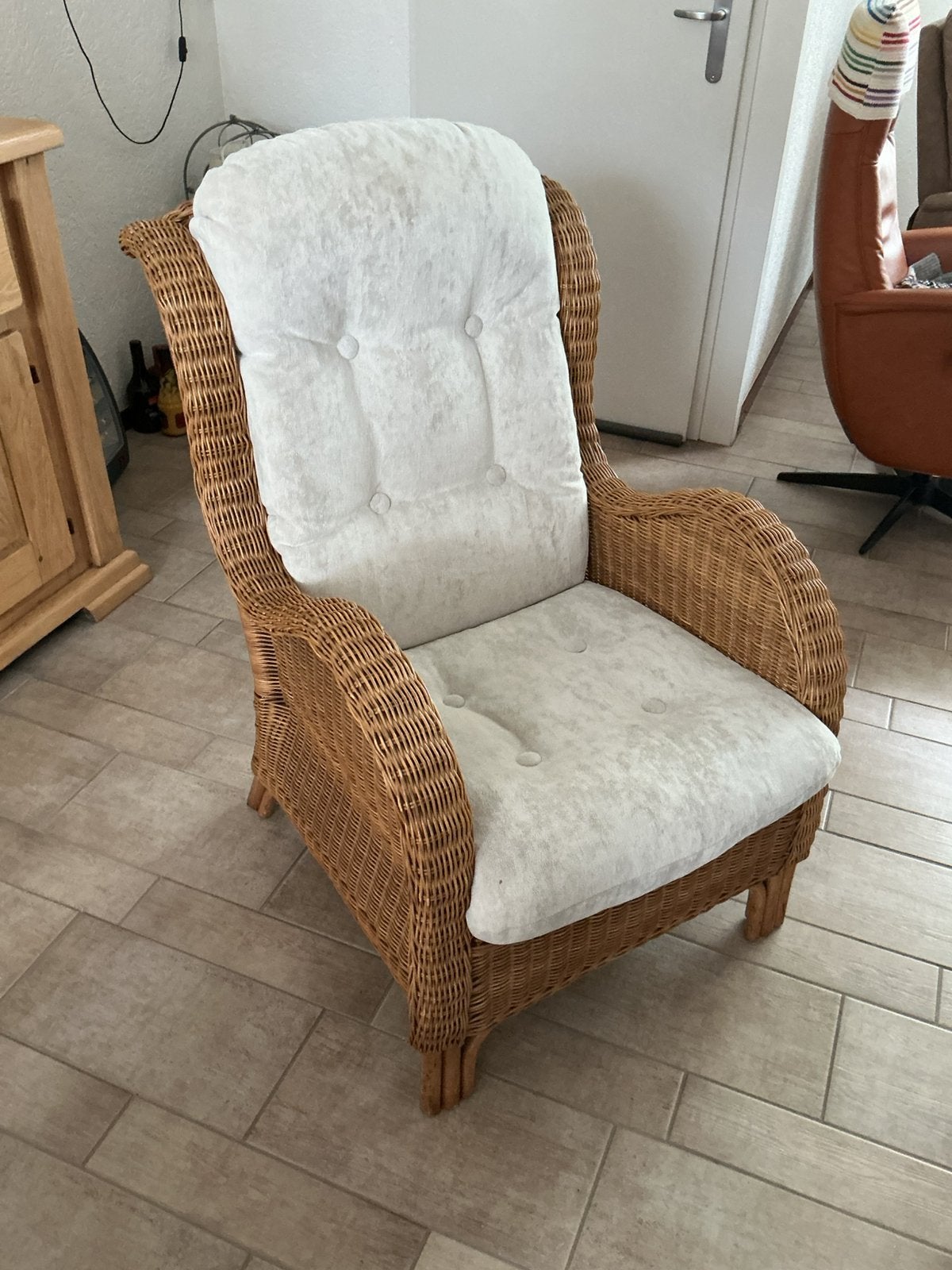 Rieten fauteuil met kussen, Huis en Inrichting, Ophalen, Gebruikt, Minder dan 75 cm, Riet of Rotan