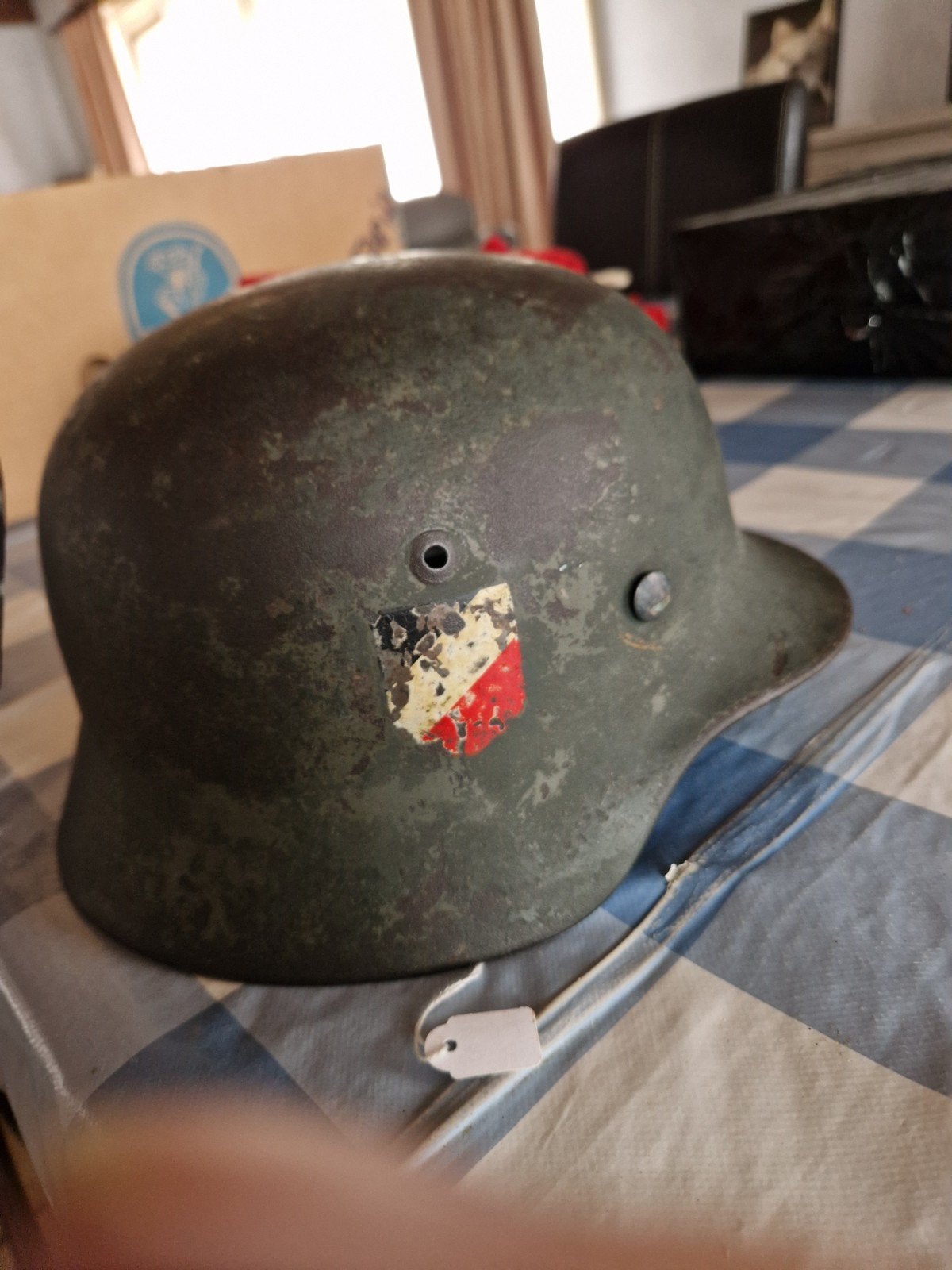 Originele duitse helm op naam, Verzamelen, Militaria | Tweede Wereldoorlog, Ophalen of Verzenden, Duitsland, Helm of Baret