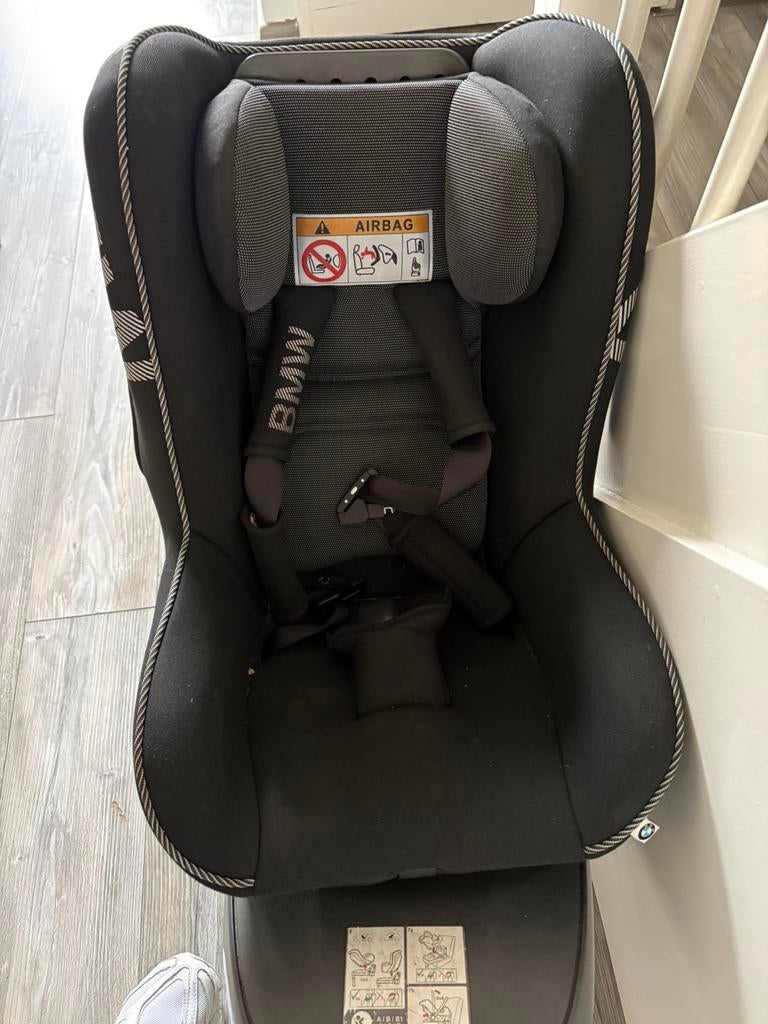 BMW Kinderstoel met Isofix Base – Origineel BMW, Kinderen en Baby's, Overige merken, Zo goed als nieuw, Isofix, 0 t/m 13 kg