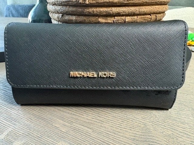 Michael Kors portemonnee zwart, Ophalen of Verzenden, Zo goed als nieuw, Zwart, Overige merken