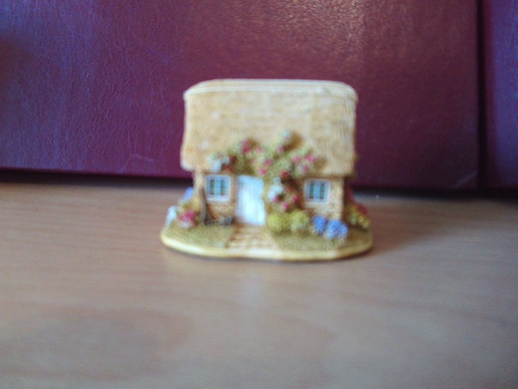 Lilliput Lane - Peasants Cottage, Ophalen of Verzenden, Zo goed als nieuw, Overige typen