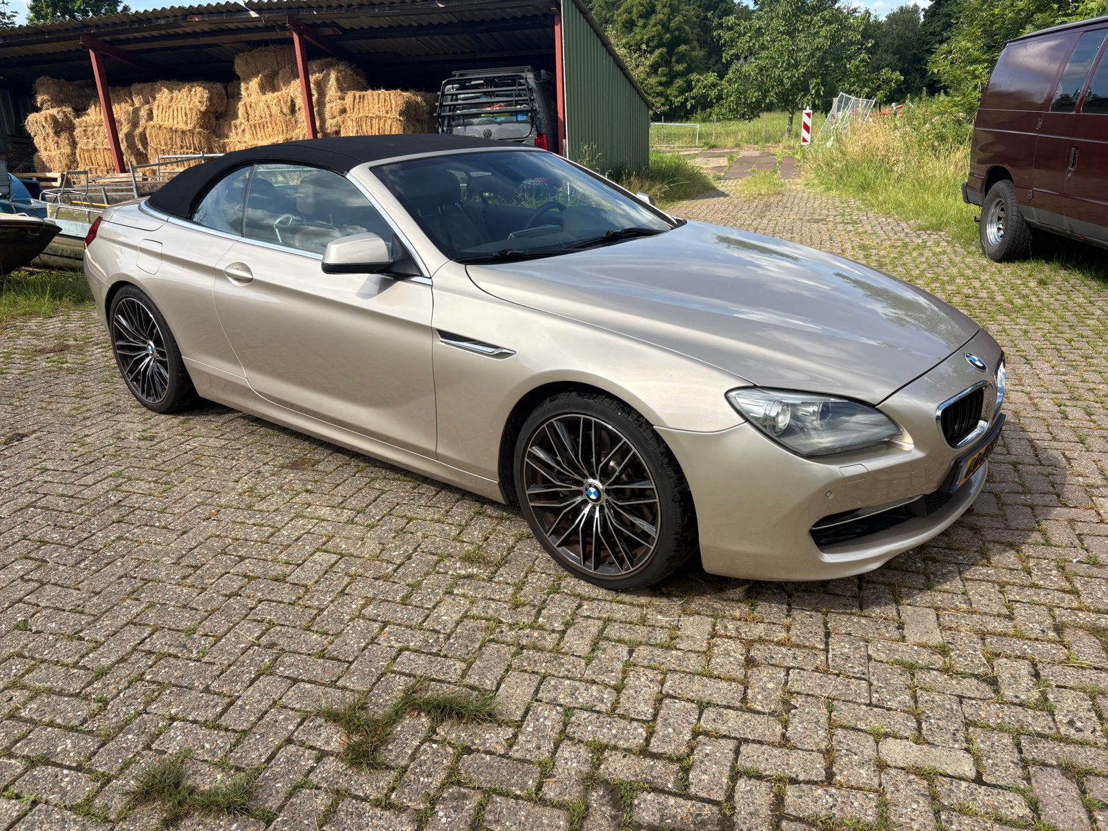 BMW 6-Serie 4.4 650I Cabrio F12 2011 NL auto inruil mogelijk, Auto's, BMW, Automaat, Achterwielaandrijving, Cabriolet, 120 €/maand