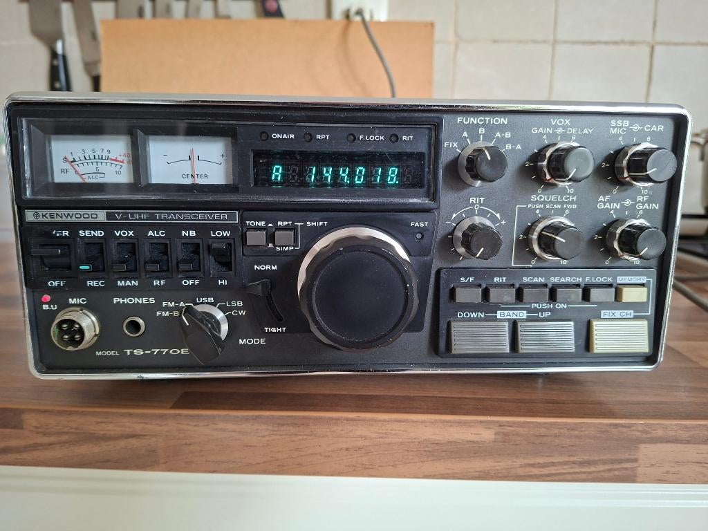 Kenwood TS-770E, tafelmicrofoon, originele microfoon, CTCSS, Ophalen of Verzenden, Gebruikt, Zender en Ontvanger