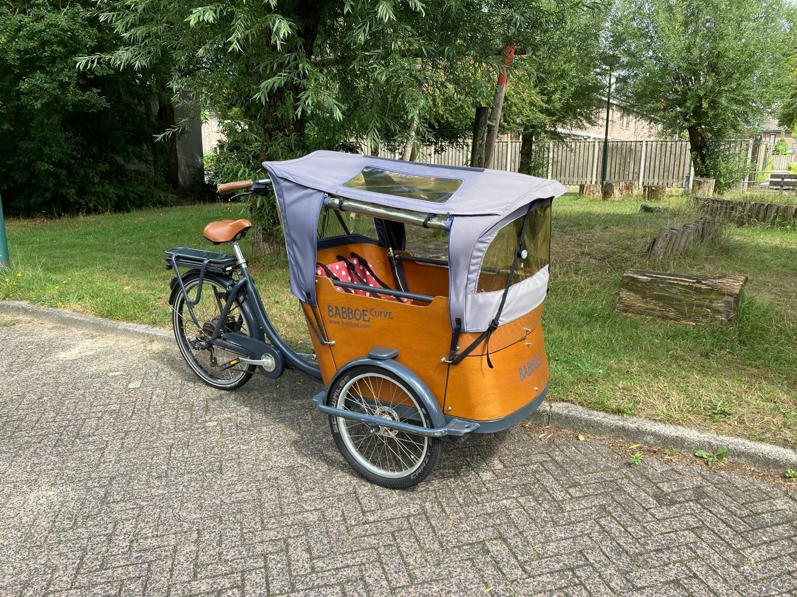 Babboe E- Curve Bakfiets - Zo goed als nieuw, Ophalen, Elektrisch, Zo goed als nieuw, 2 kinderen