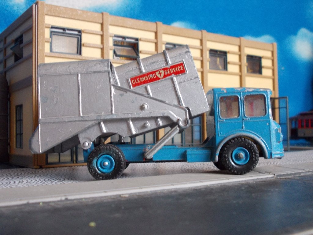 1/66 Shelvoke & Drewry Refuse Truck Lesney King Size repaint, Ophalen of Verzenden, Gebruikt, Auto