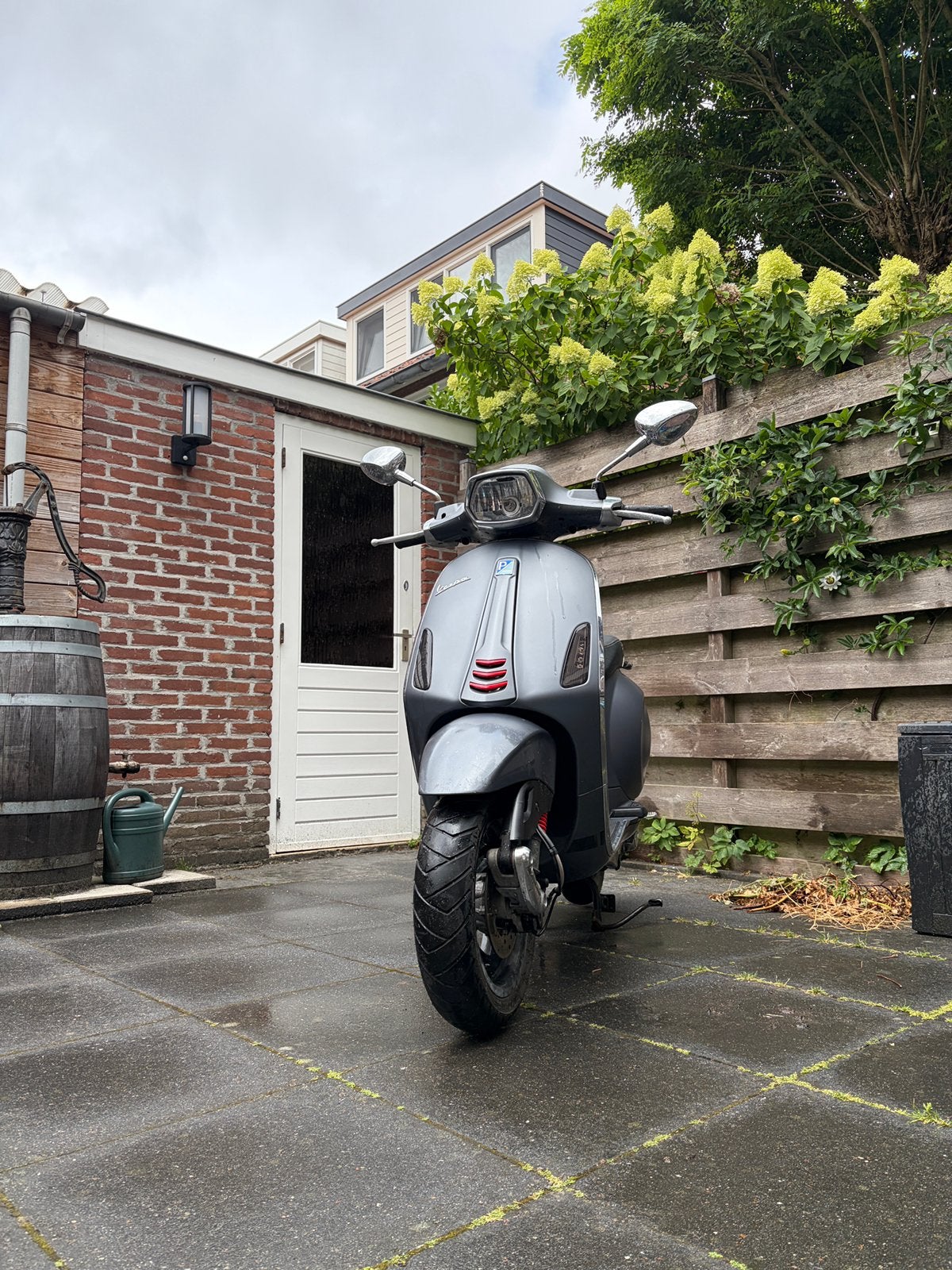 Vespa sprint 25km 2017, Ophalen, Gebruikt, Benzine, Vespa