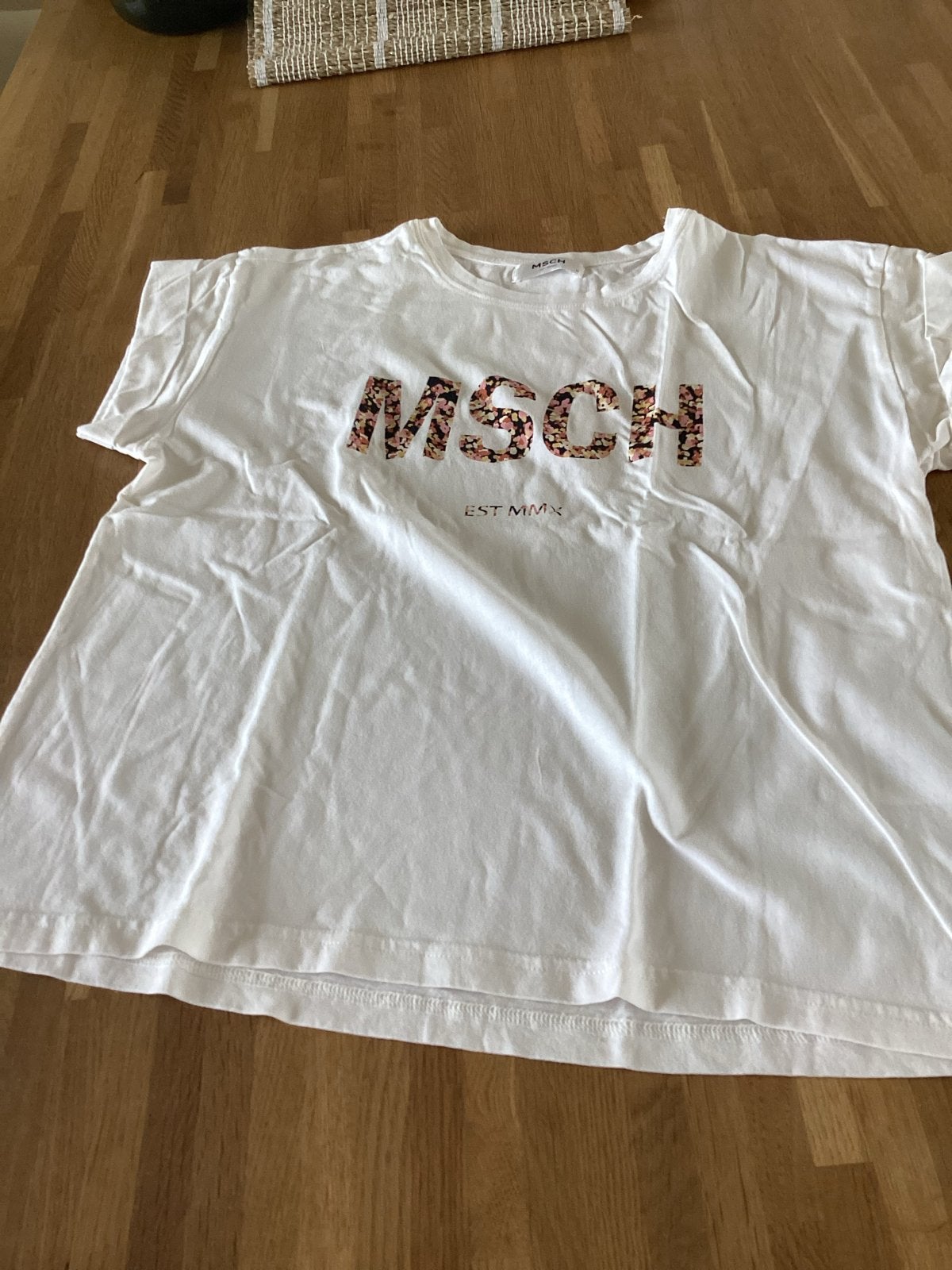 MSCH Copenhagen wit T-shirt met bloemenprint - Maat M, Maat 38/40 (M), Wit, Ophalen of Verzenden, Zo goed als nieuw