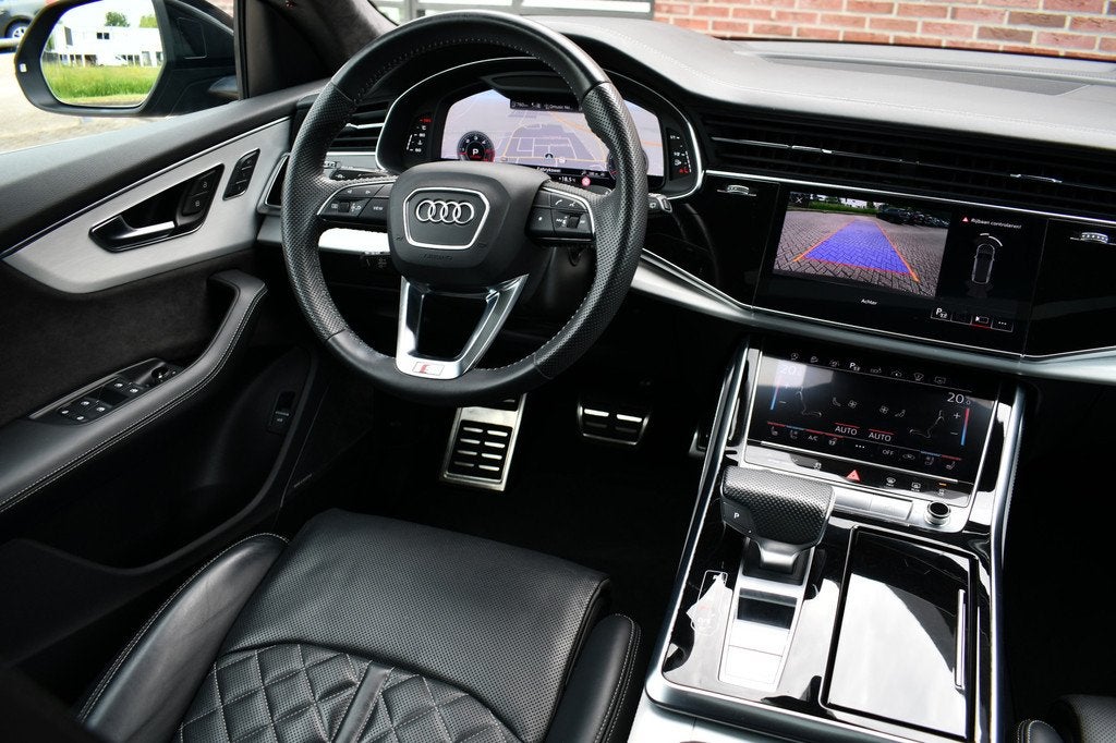 Audi Q8 50 TDI quattro S-Line Pano S-zetel B&O-high 23inch T, Auto's, Audi, Automaat, 12 maanden, Gebruikt, Bedrijf