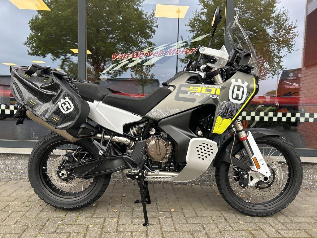 HUSQVARNA 901 NORDEN EXPEDITION 2025, Bedrijf, Toermotor