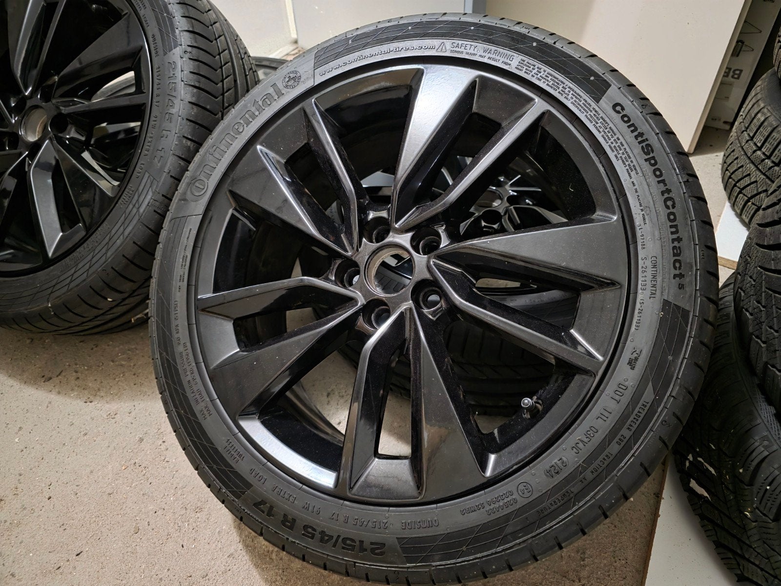 OEM 17 inch VW Velgen - 5x100 - 215/45R17 Polo Ibiza Fabia, Auto-onderdelen, Ophalen, 215 mm, Banden en Velgen, 17 inch