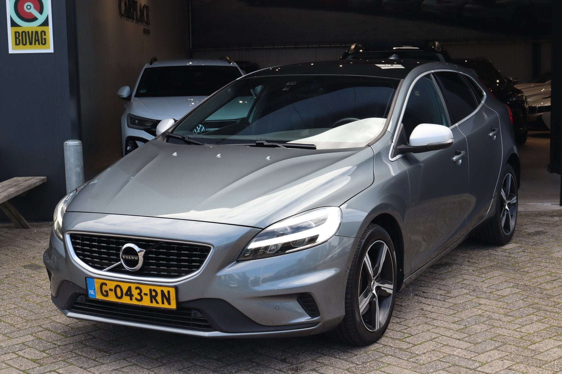 Volvo V40 1.5 T3 Polar+ Sport-Automaat-NAP, Auto's, Volvo, Stof, Euro 6, 4 cilinders, 700 kg