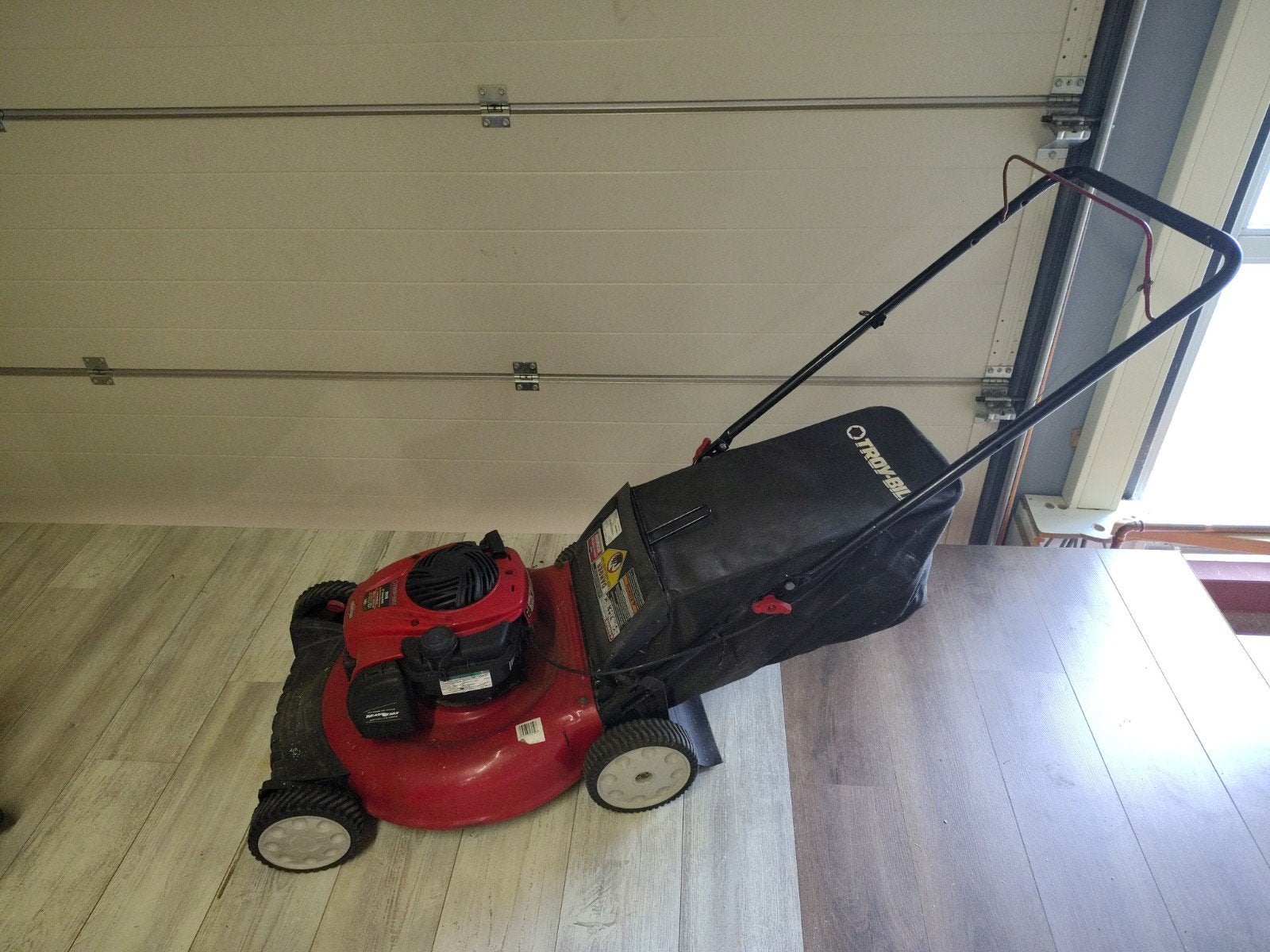Troy-Bilt TB110 Benzine Grasmaaier met Opvangzak, Ophalen, Cirkelmaaier, Gebruikt, Troy-Bilt