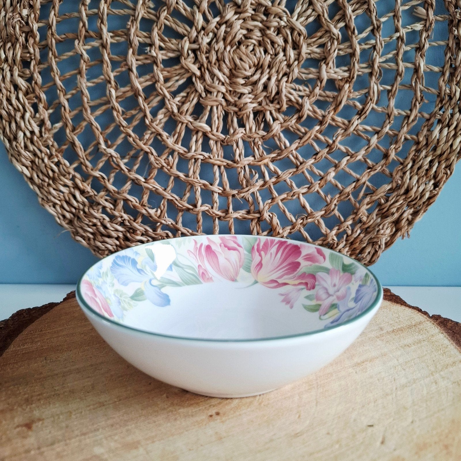 Royal Albert 'Fonteyn', mooie kom, Ophalen of Verzenden