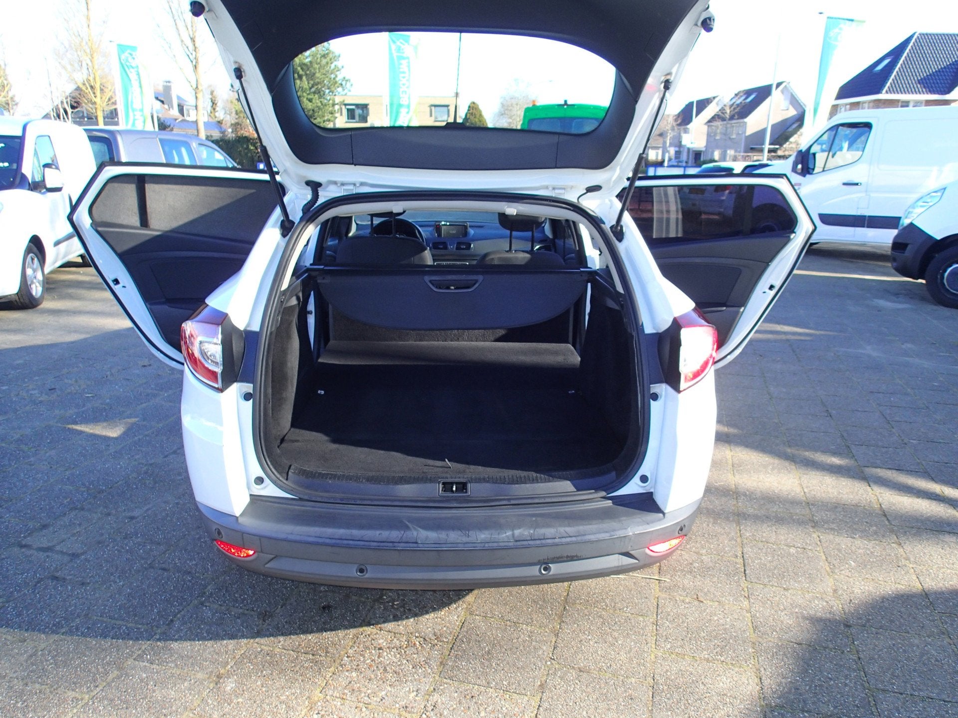 Foto 12 van Renault Mégane 1.5 dCi Expression S&S VOORZIEN VAN AIRCO+CR
