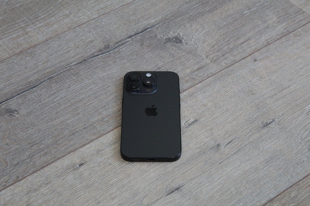 iPhone 16 Pro - 256GB - Zwart Titanium | Compleet | Batt 93%, Telecommunicatie, Mobiele telefoons | Apple iPhone, Apple, Apple