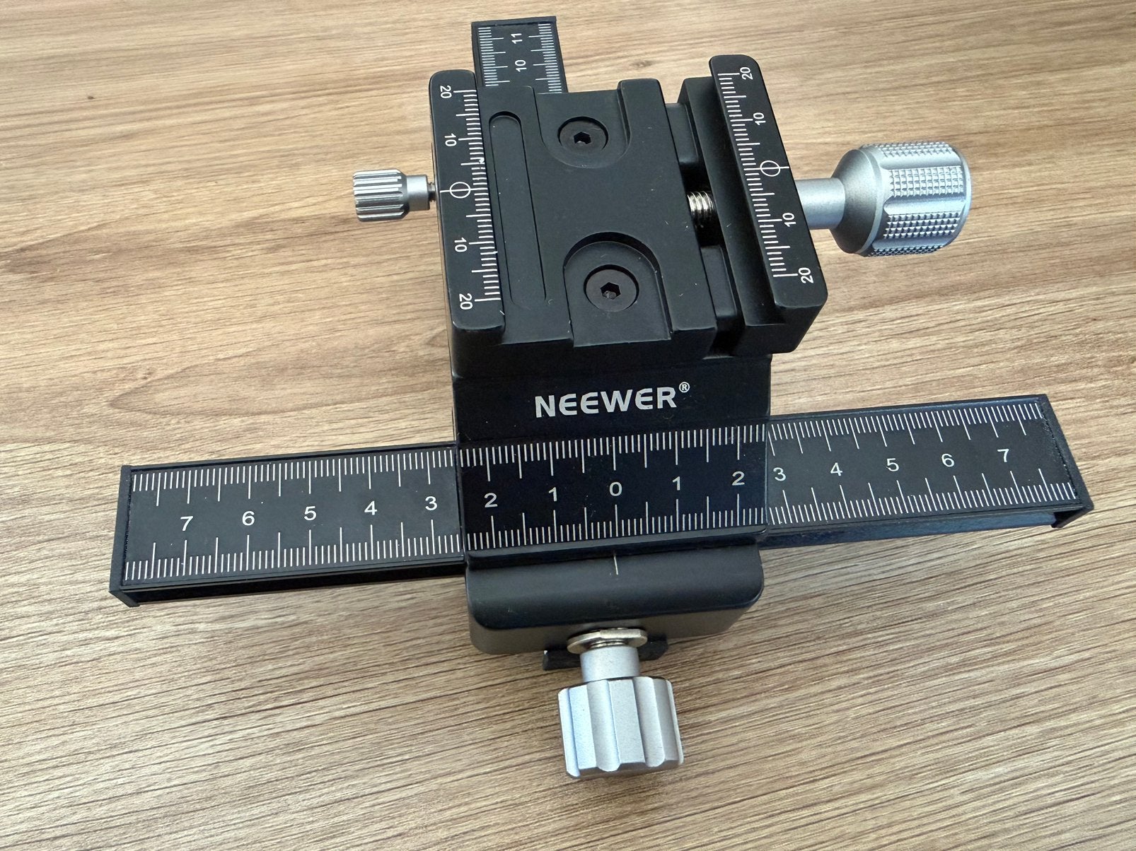 Neewer Macro slider, Audio, Tv en Foto, Fotografie | Statieven en Balhoofden, Ophalen of Verzenden, Minder dan 150 cm, Overige typen