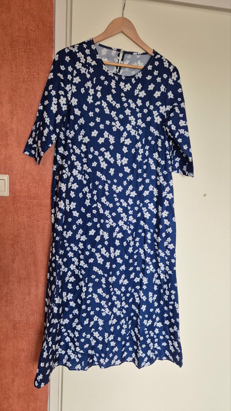 Nieuwe bloemen jurk maat M, Maat 38/40 (M), Blauw, Nieuw, Ophalen of Verzenden