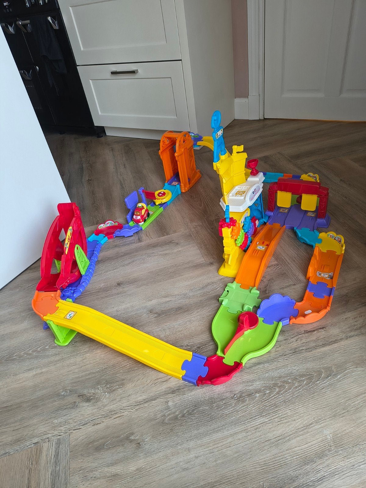 VTech Toet Toet Auto's Racebaan, Overige merken, Ophalen of Verzenden, Elektrisch, Met looping