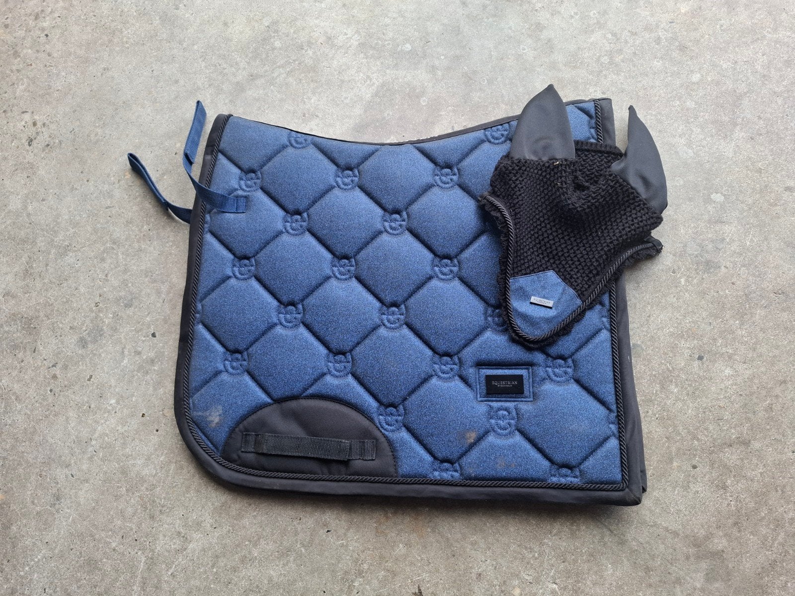 Equestrian stockholm dekje maat full dressuur, Dieren en Toebehoren, Paarden en Pony's | Dekens en Dekjes, Dressuurdekje, Equestrian Stockholm