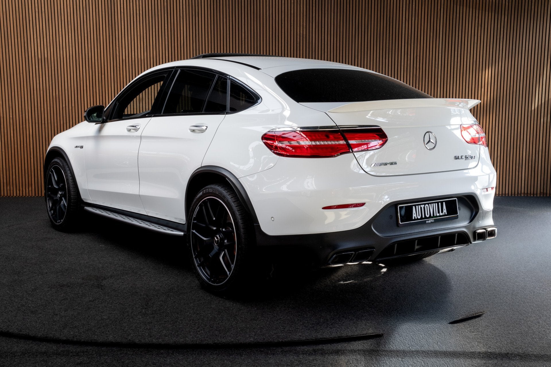 Mercedes-Benz GLC Coupé AMG 63 S 4M+ Ceramic Burmester 360, Auto's, Automaat, Dealer onderhouden, Gebruikt, 510 pk