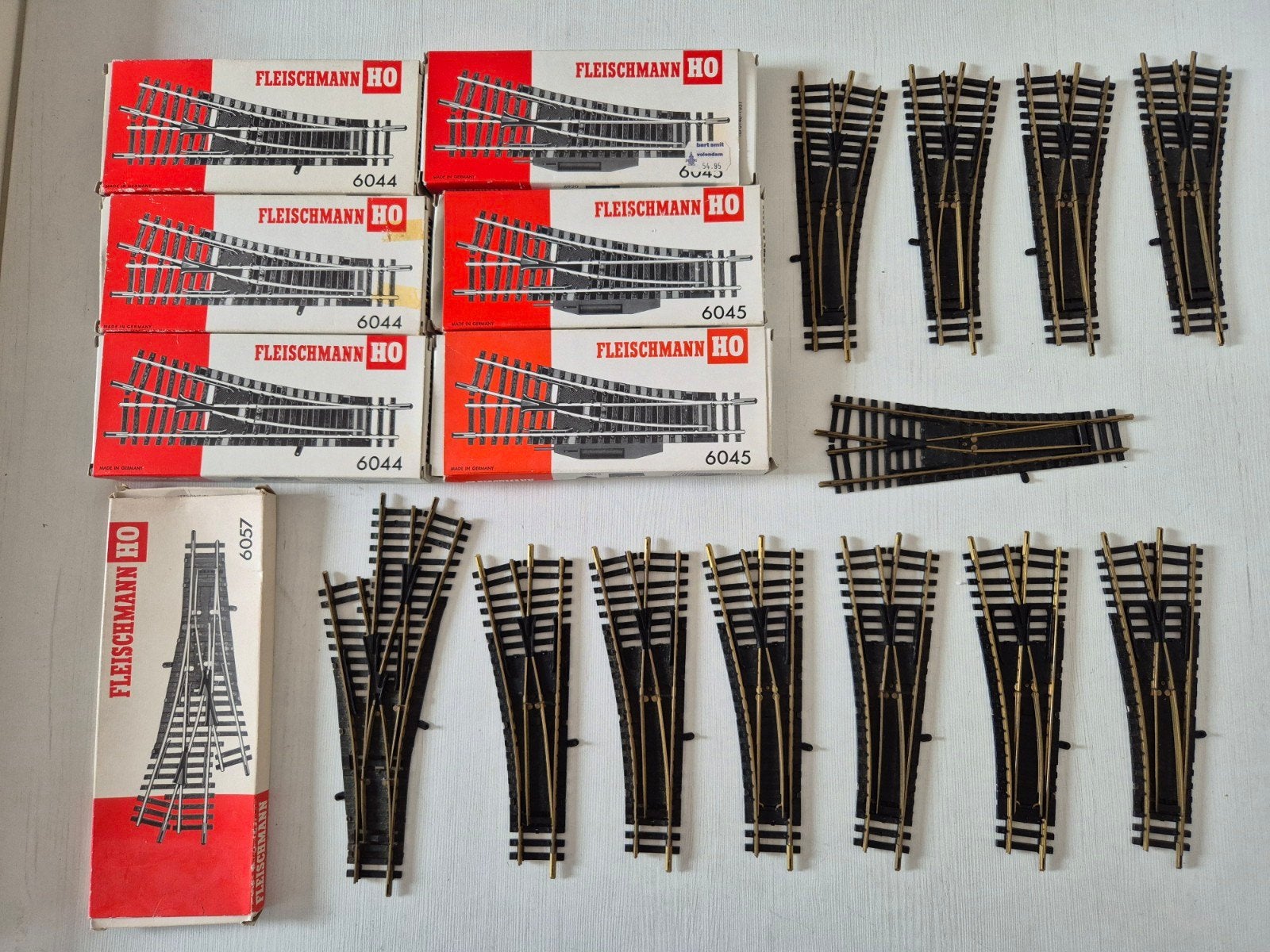 12 Fleischmann H0 wissels 6044/6057, Gebruikt, Gelijkstroom, Fleischmann, Rails