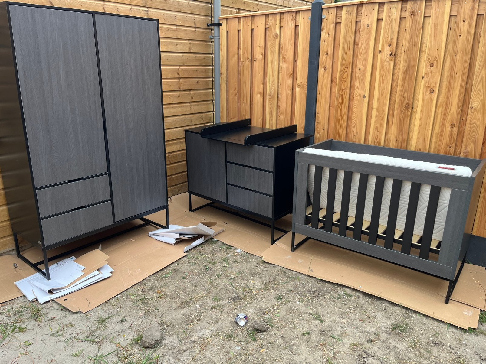 Kinderkamer babykamer TWF ledikant commode hanglegkast, Ophalen, Zo goed als nieuw, Jongetje of Meisje