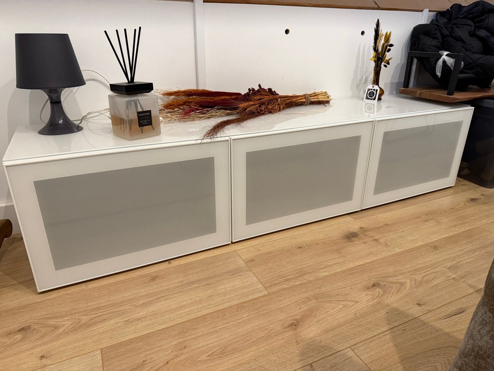 Ikea Besta tv-meubel, Huis en Inrichting, Kasten | Televisiemeubels, Ophalen, Gebruikt, 150 tot 200 cm, Glas
