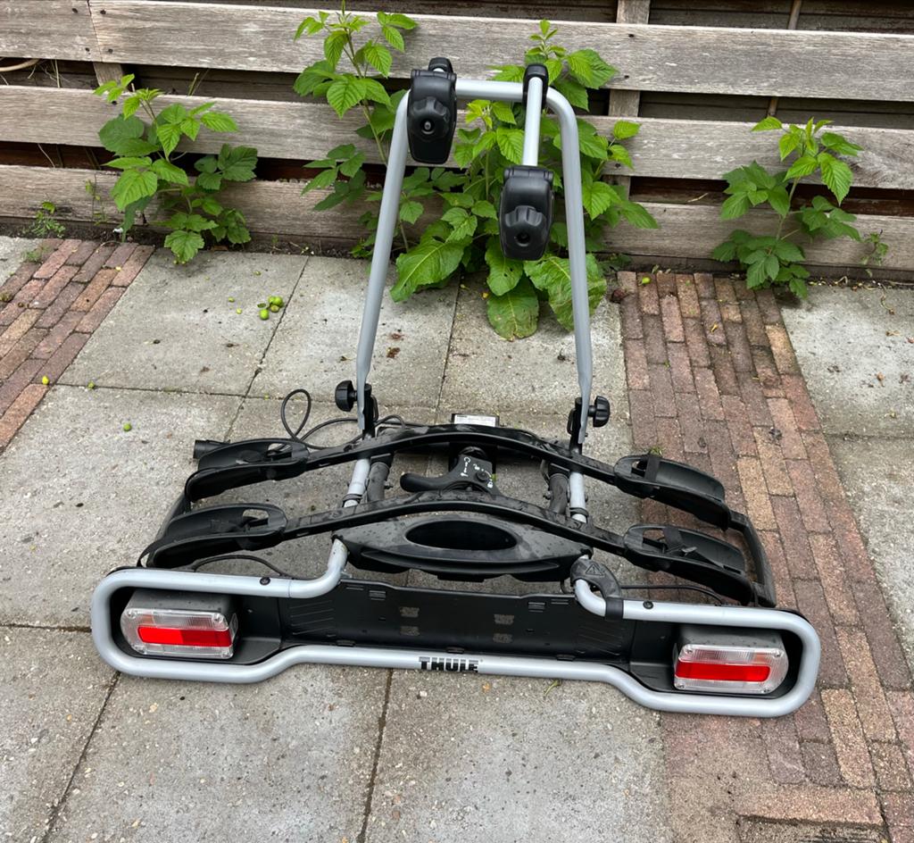 Thule EuroRide 941 fietsendrager voor 2 normale fietsen, Auto diversen, Fietsendragers, Ophalen, 2 fietsen, Gebruikt, Trekhaakdrager
